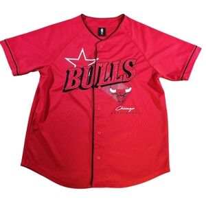 NBA Chicago Bulls Baseball Jersey Mens Size Large Button Up Red Stitched Graphic